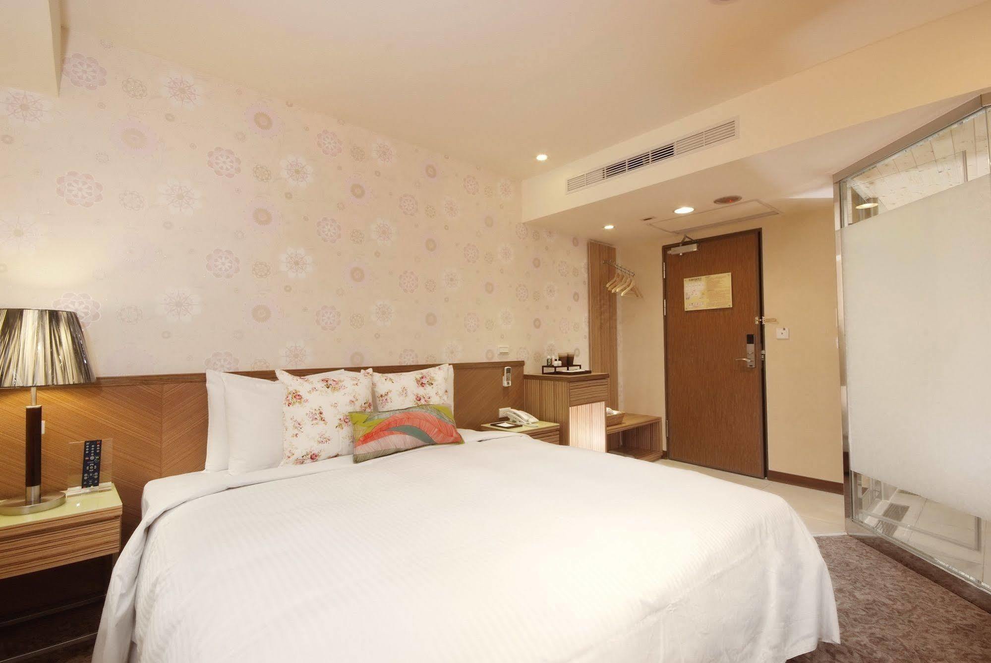 Nagahiro Hotel Тайбэй Экстерьер фото