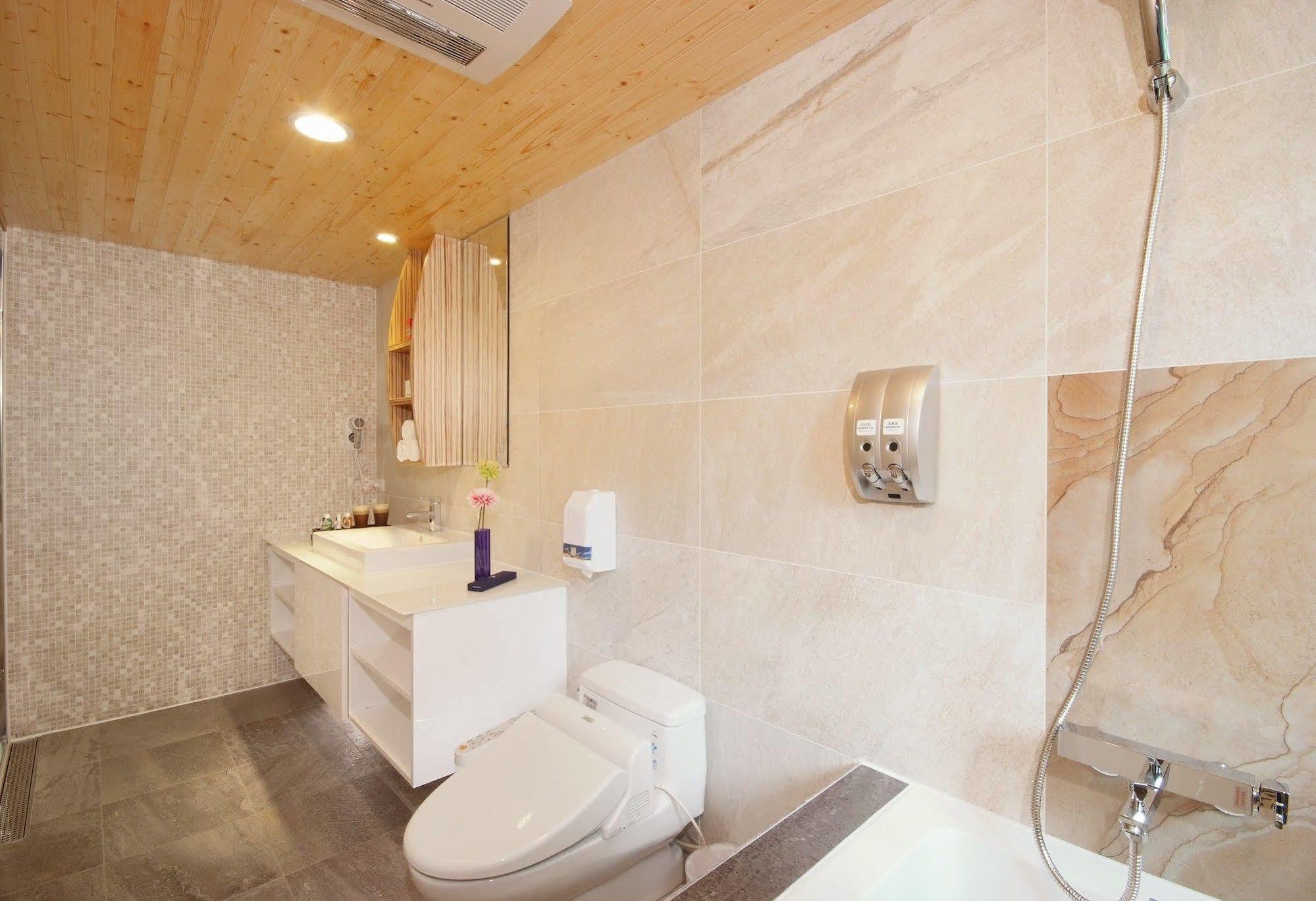 Nagahiro Hotel Тайбэй Экстерьер фото